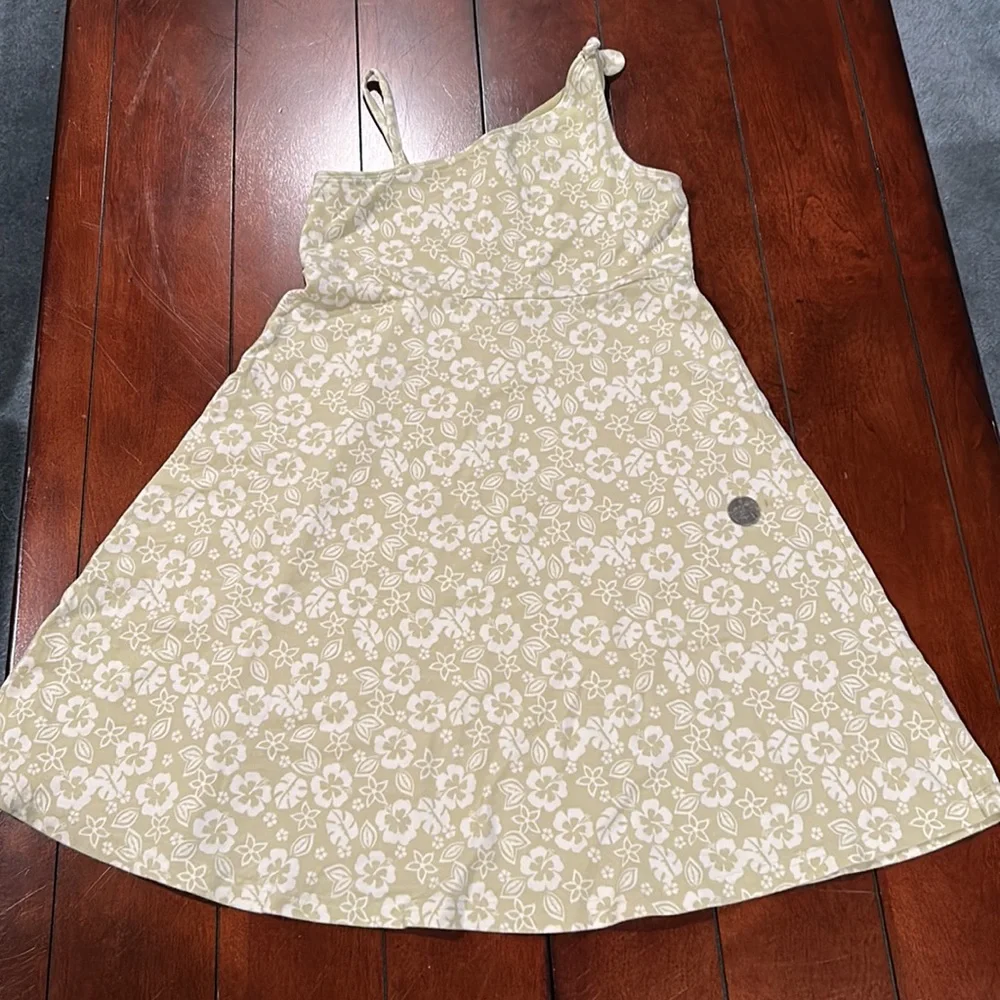 Gymboree Beach Shack Green Hibiscus Floral One Shoulder Dress size 9 small spots